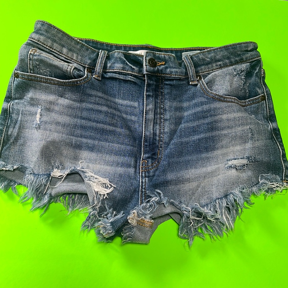 Eunina Lulu high rise denim short - size L
